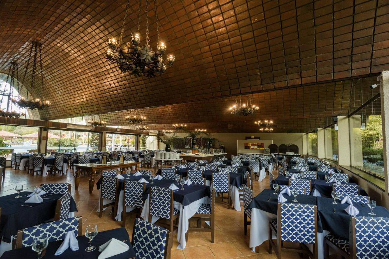 Hotel Internacional Gravatal Bagian luar foto