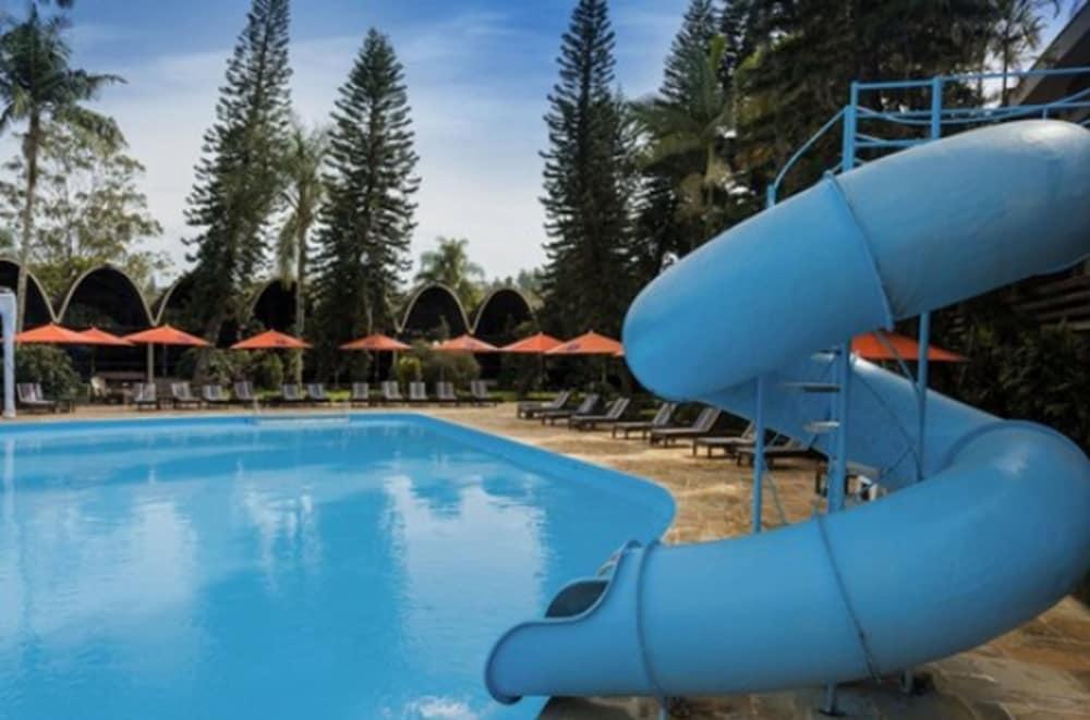 Hotel Internacional Gravatal Bagian luar foto